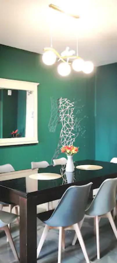 Cozy Forest Themed Homestay 4 Bedroom Kuala Lumpur Eksteriør billede