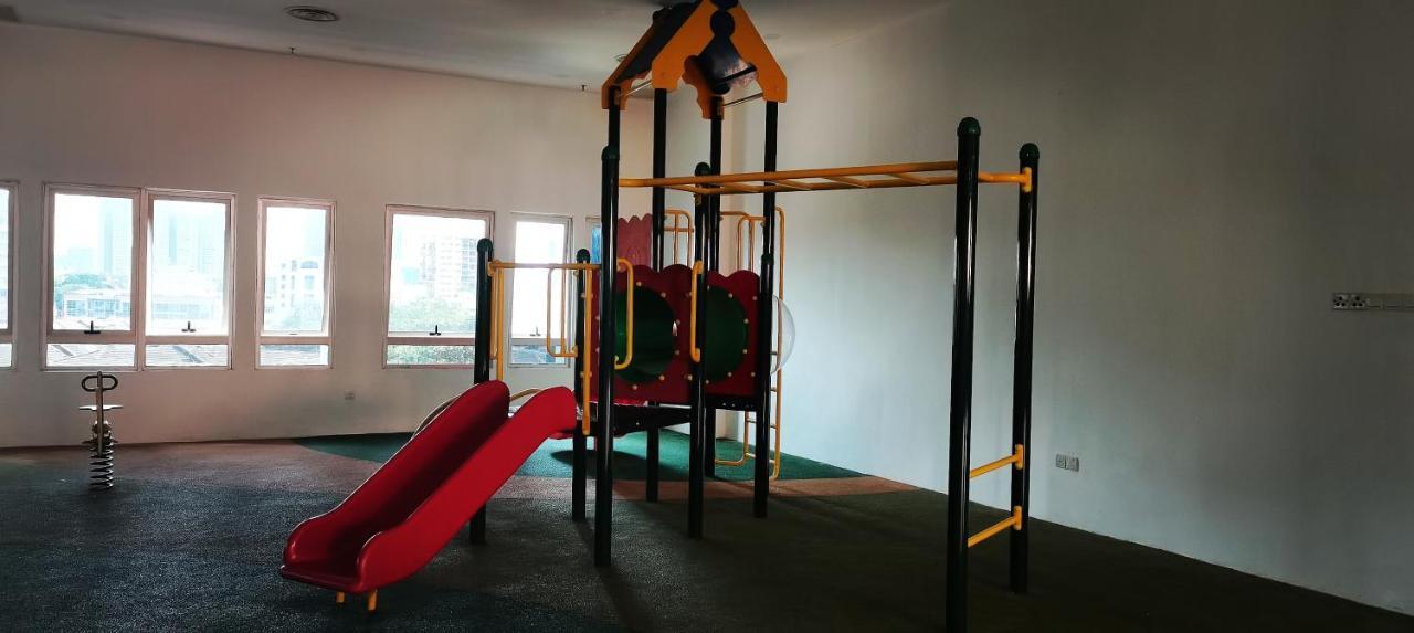 Cozy Forest Themed Homestay 4 Bedroom Kuala Lumpur Eksteriør billede